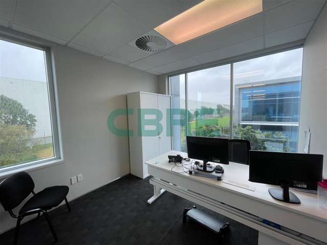 4 Pavilion Drive Mangere_4