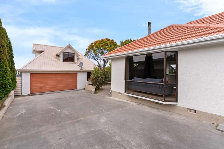 35 Reginald Street Burwood_23