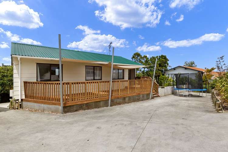 36 Brian Crescent Stanmore Bay_0