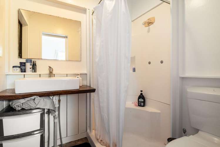 1/70 Stredwick Drive Torbay_17