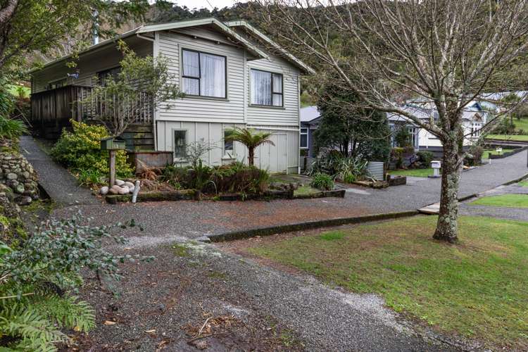 13 Ashmore Avenue Cobden_18