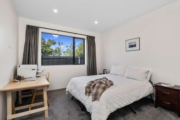 13 Carnaveron Drive Lincoln_20
