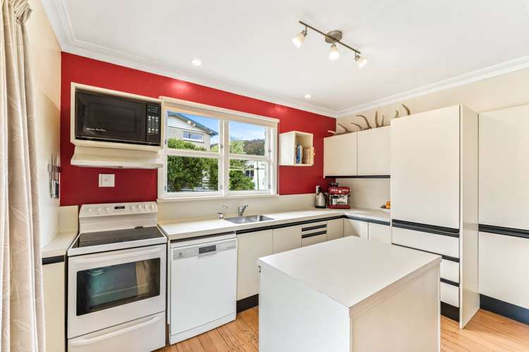 89 Every Street Andersons Bay_11