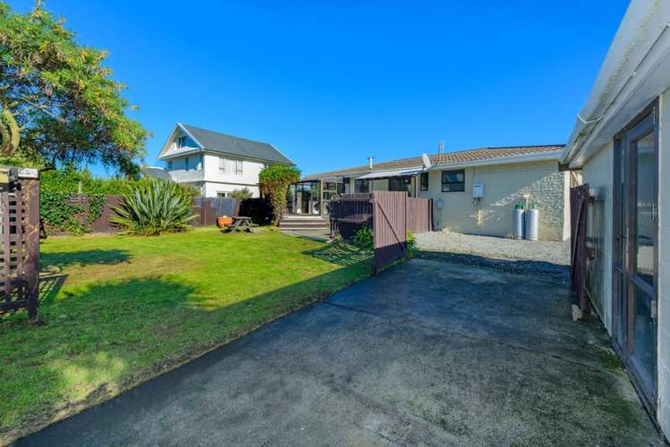 47 Rocking Horse Road Southshore_20