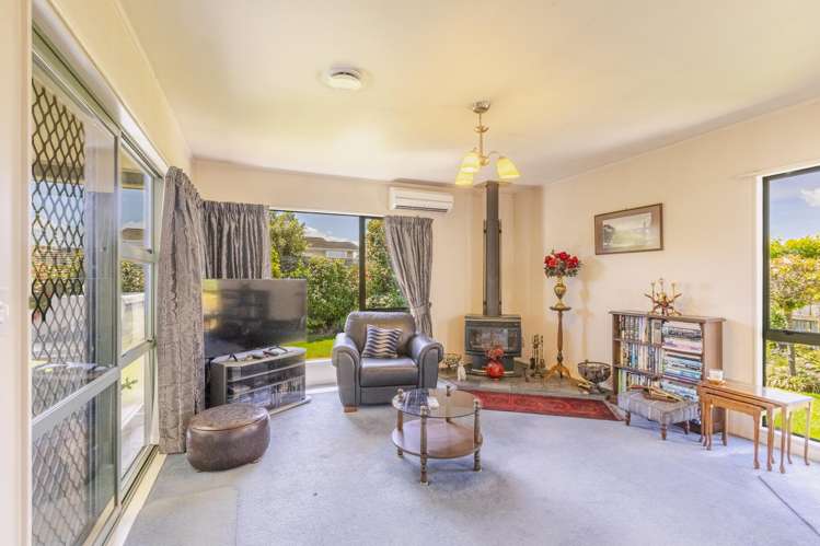 8 Church Lane Waipukurau_5