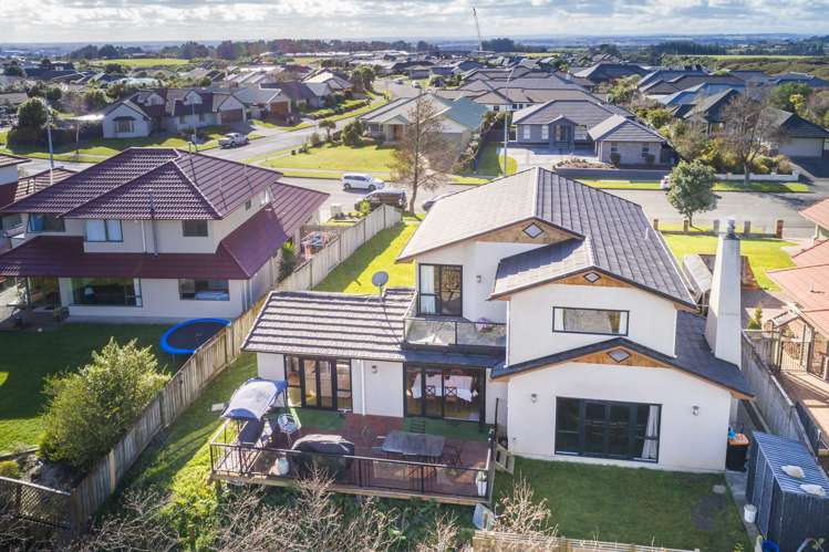 106 Pacific Drive Fitzherbert_25
