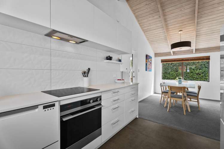 10A Barrack Road Mt Wellington_15