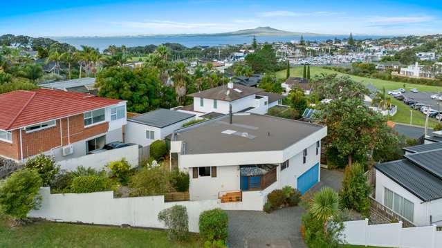 1/5 Seaview Road Castor Bay_3