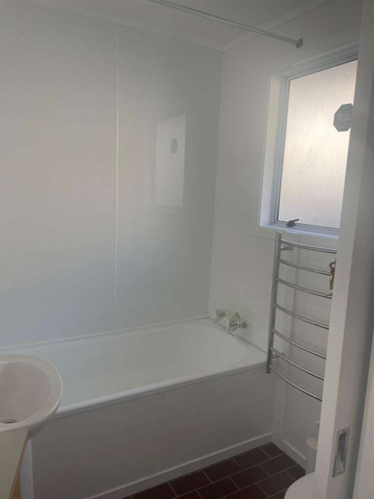  6/41 Willcott Street Mount Albert_10