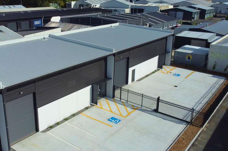 U1 and U6/26D Sheffield Street Te Rapa_2