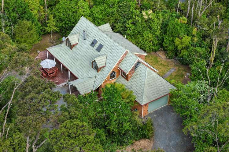 8 Chenery Road Red Beach_1