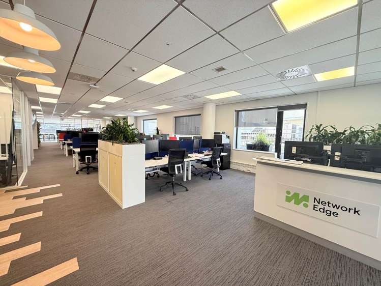 187 Broadway Newmarket_1