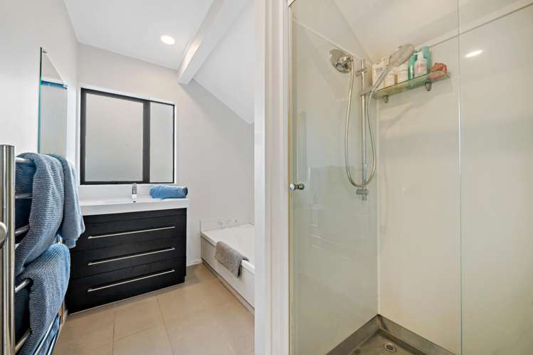 17a Modena Crescent Saint Heliers_16