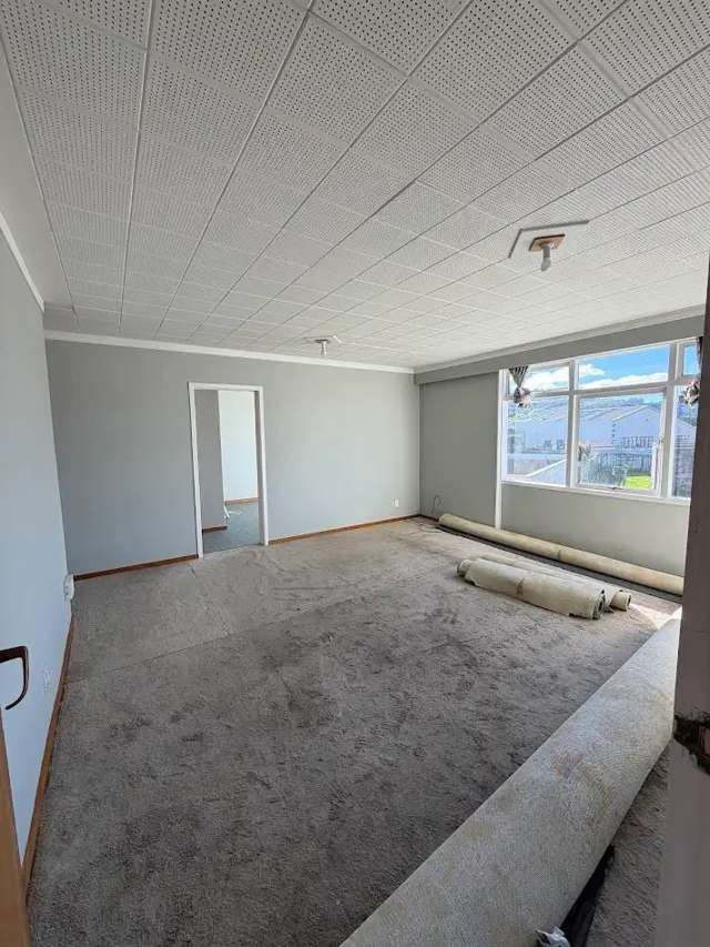 8/15 Park Avenue Epuni_3