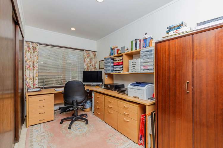 10 Oaktree Avenue Browns Bay_21