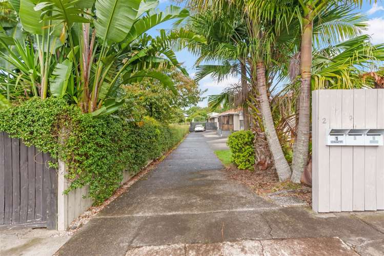 2/2 Quentin Avenue Epsom_13