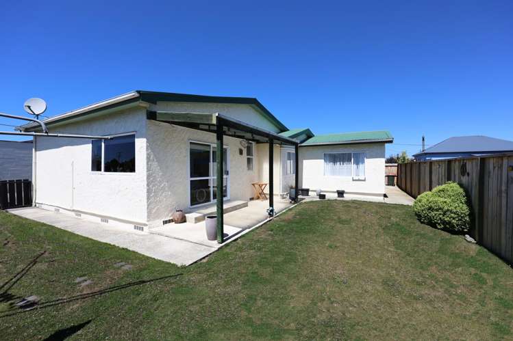 454A Thames Highway_1
