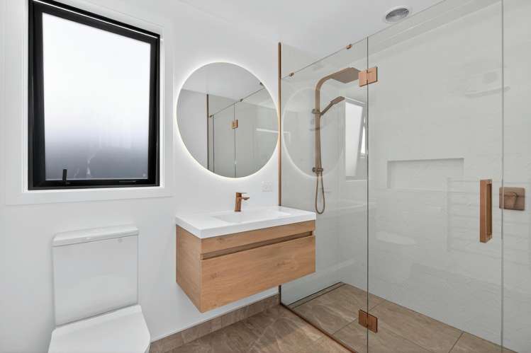 81 Burdon Loop Lake Hawea_9