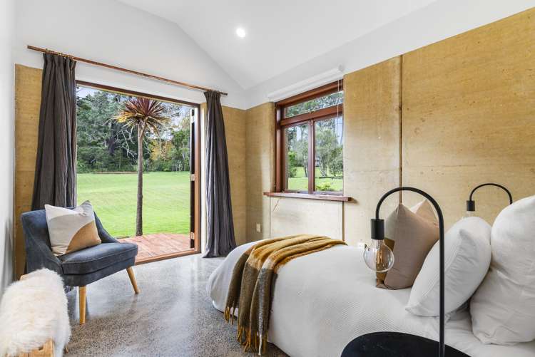 79a Carter Road Oratia_18