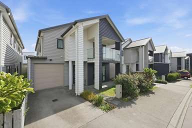 13 Autumn Blaze Street_3