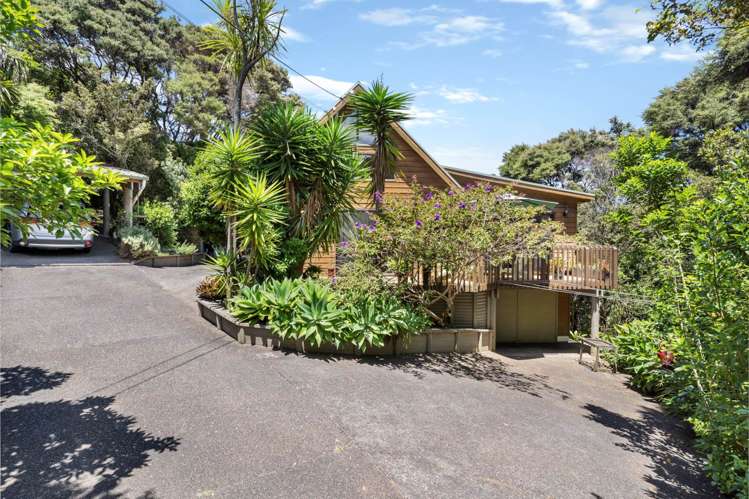 193 Whangaparaoa Road Red Beach_26