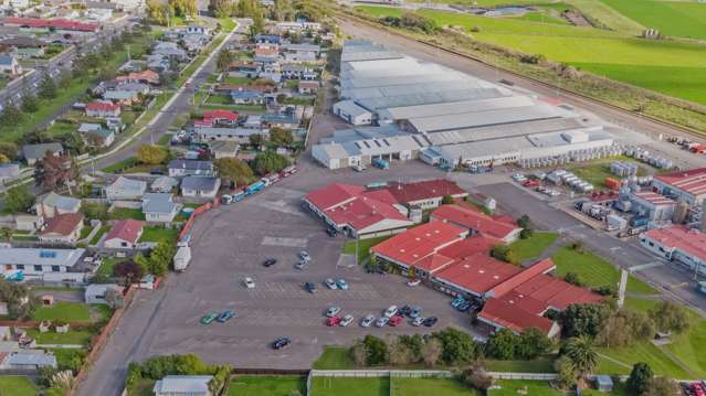 Fonterra to sell big Manawatu site