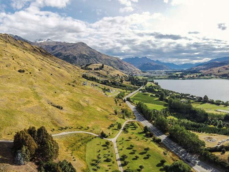 886 Lake Hayes - Arrow Junction Highway Dalefield/Wakatipu Basin_4