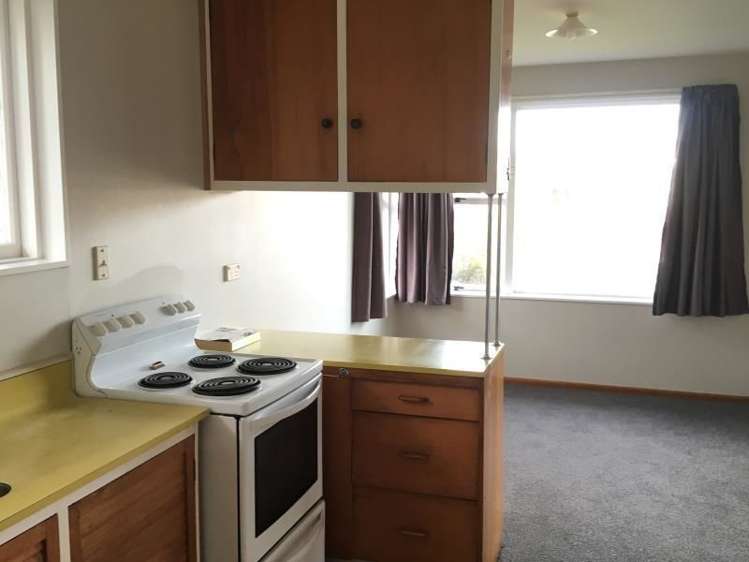 6 Davidson Crescent Hornby_3