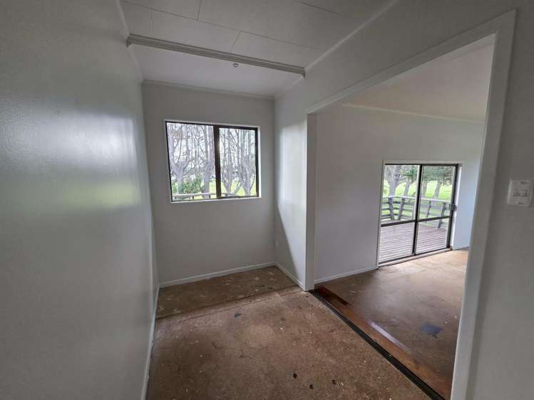 142 Roger Road Taheke_9