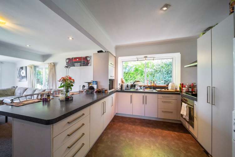 237 Corbett Road Paraite_2