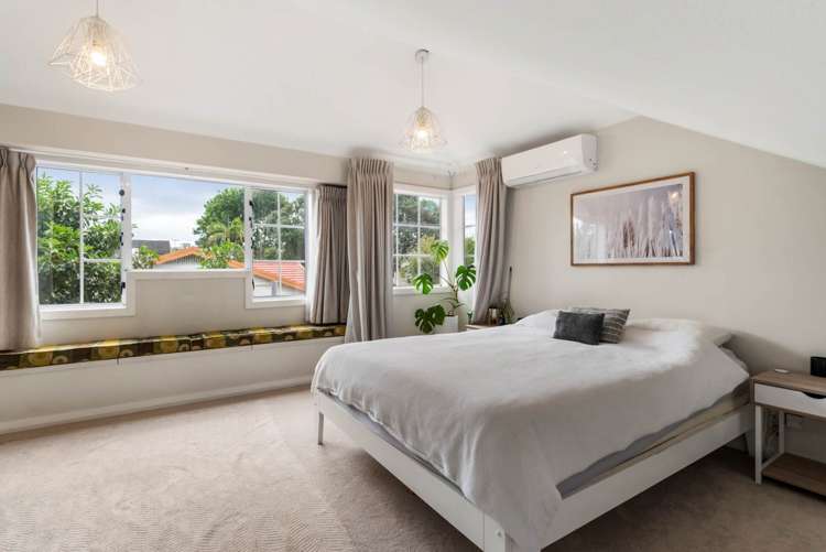 12 Rewi Road Royal Oak_8