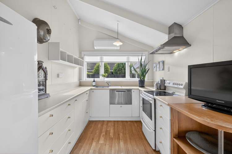 96 Rugby Street Merivale_17