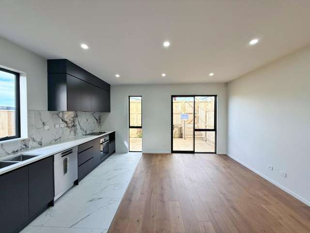 250 Bremner Road 1694_1