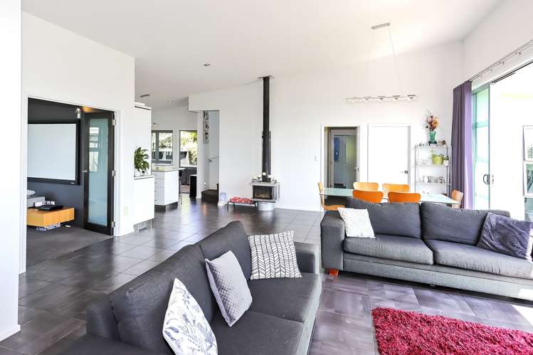 54 Hollister Lane Ohauiti_5