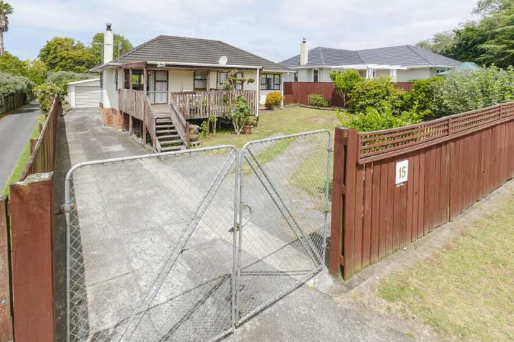 15 Kervil Avenue Te Atatu Peninsula_16