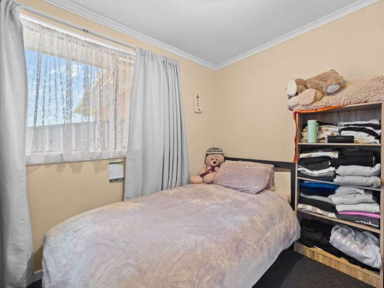 55 Middle Road Allenton_11