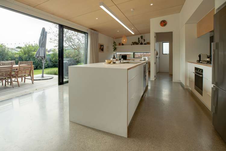 1004a Copeland Road Akina_5