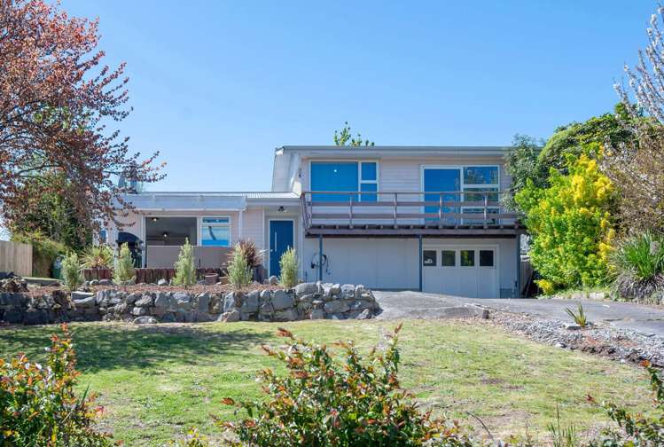 64 Hinemoa Avenue Taupo_1