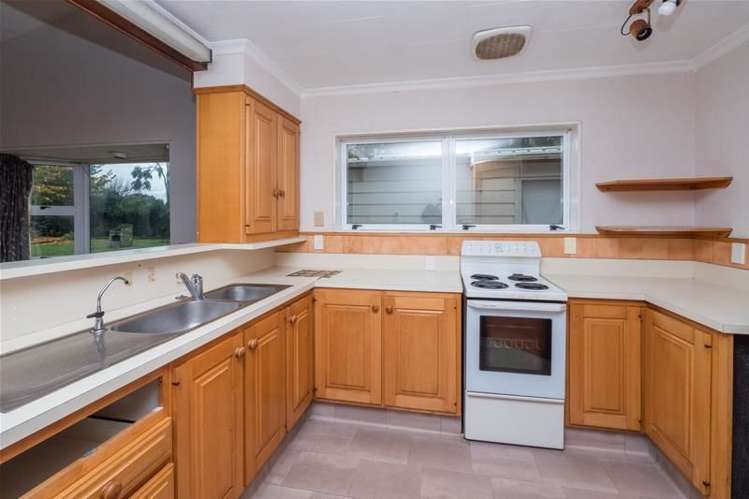 237b South Road Hawera_6