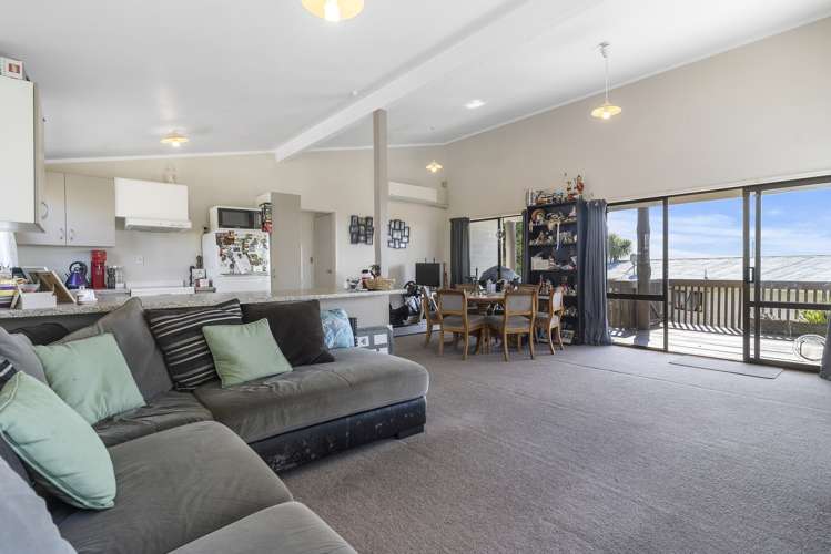 13 Sentosa Place Clover Park_18