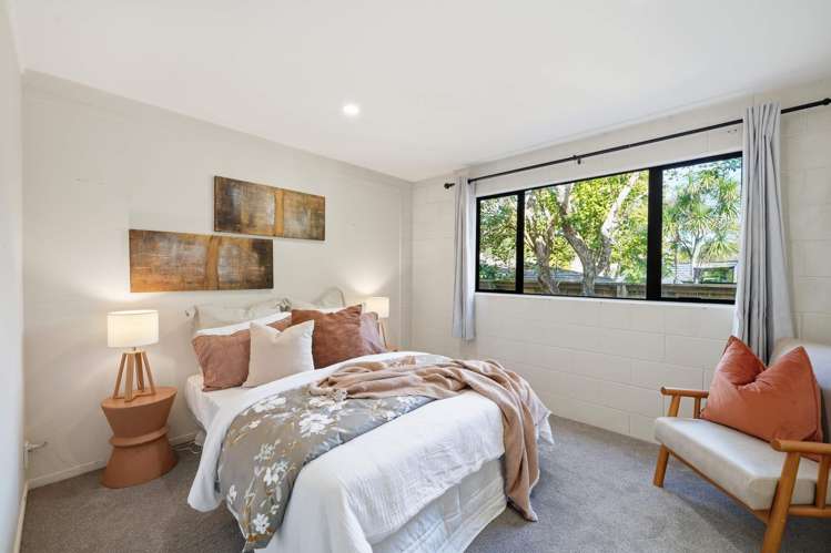 2/18 Stredwick Drive Torbay_15