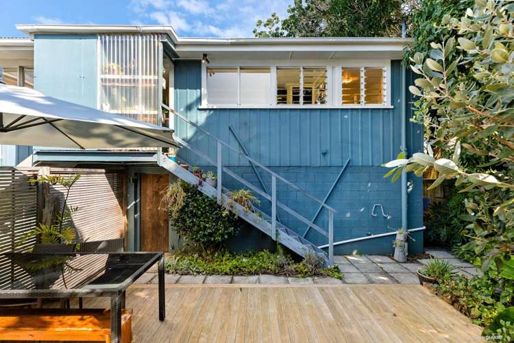 2/15 Horoeka Avenue Mount Eden_6