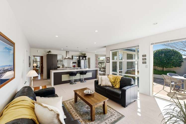 29 Saracen Avenue Northwood_5