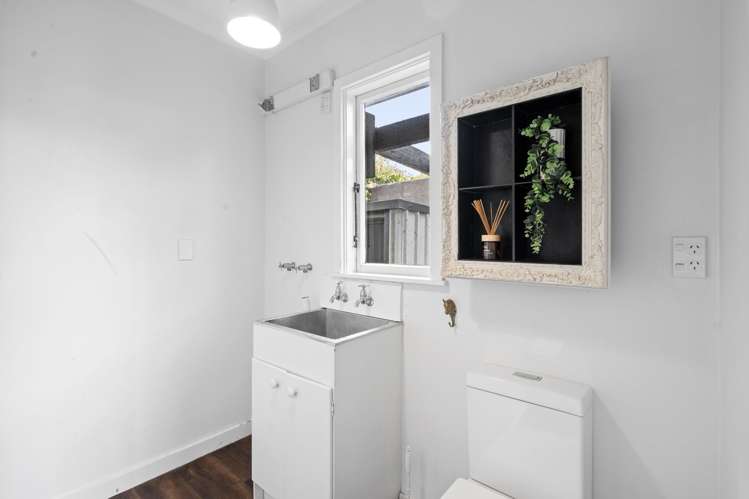 52 North Parade Richmond_21