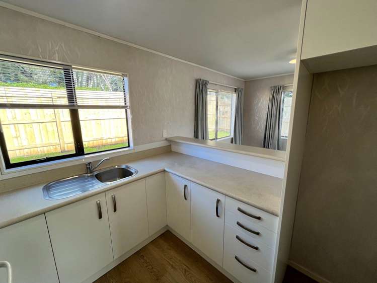 45 Glenview Road Glen Eden_7