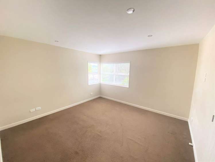 13 Waltham Street Henderson_17