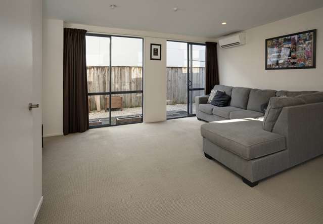 7 Rochdale Way Stoke_4