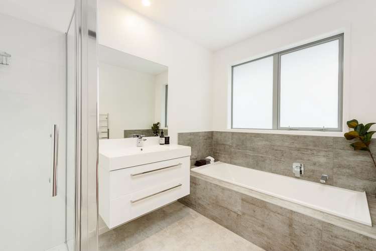 39 Hastings Road Pyes Pa_14