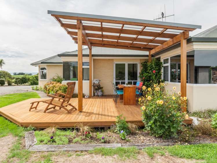 435 Waikawa Beach Road Manakau_14