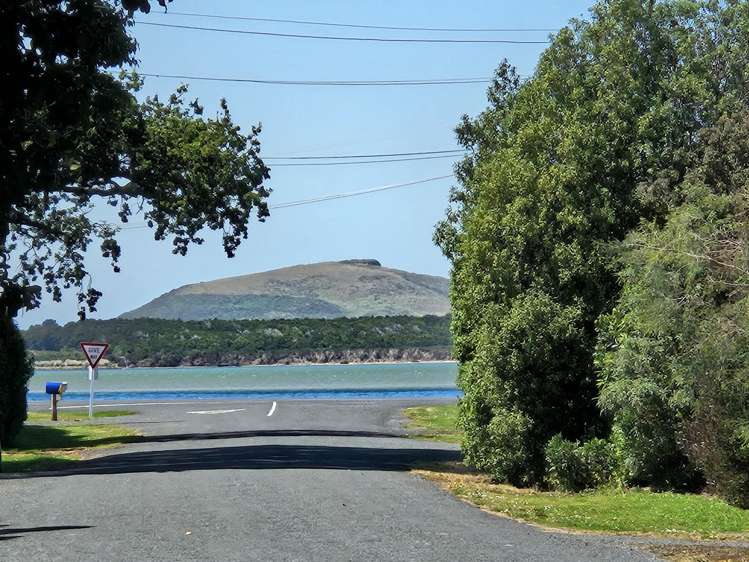 18 Ocean Grove Pounawea_17